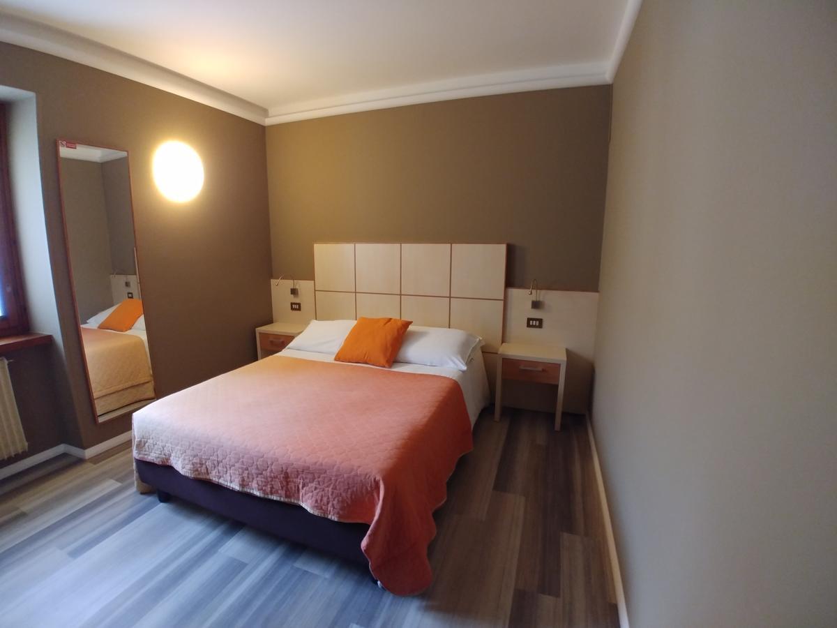 Albergo Aurora Malcesine Buitenkant foto