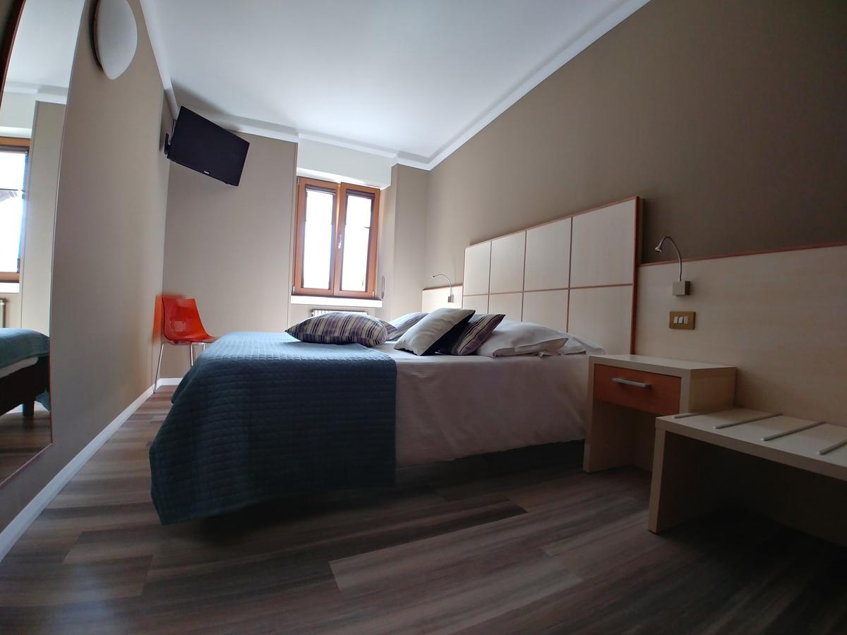 Albergo Aurora Malcesine Buitenkant foto