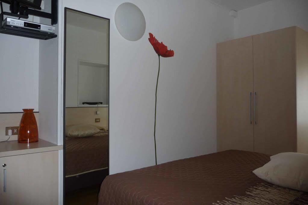 Albergo Aurora Malcesine Buitenkant foto